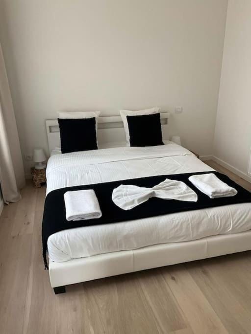 Beautiful homey flat at the Belgian Coast Apartment in Ostend
