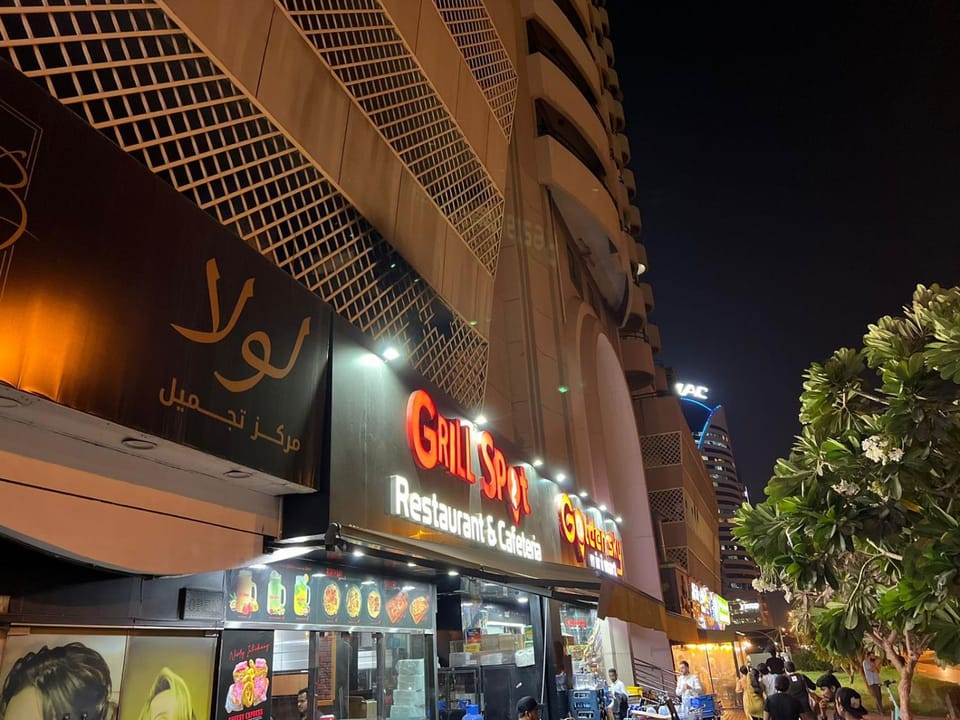 Restaurant/places to eat