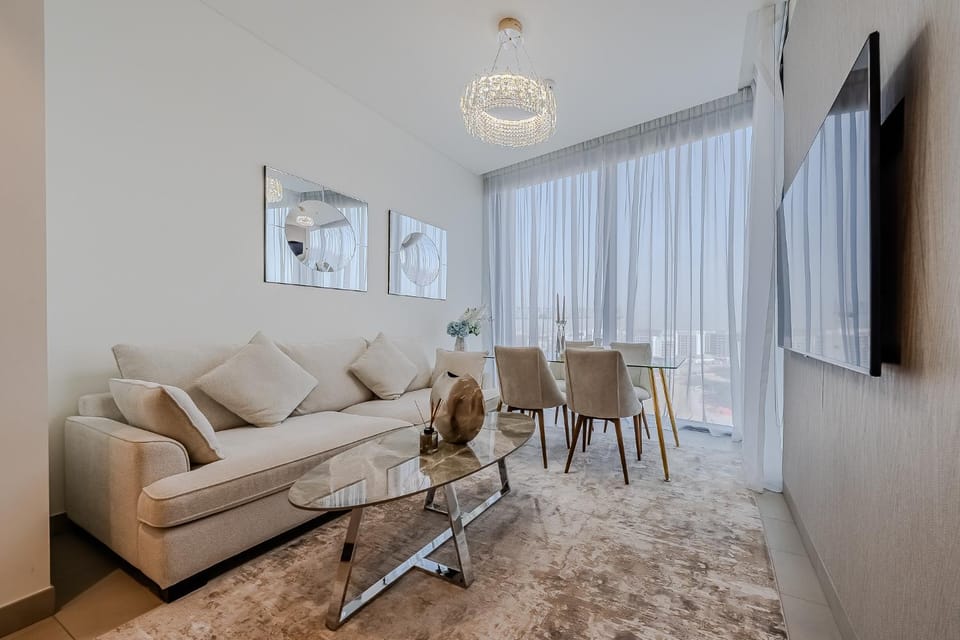 Stylish 1 BDR apartment in Sobha Waves Apartment in Dubai