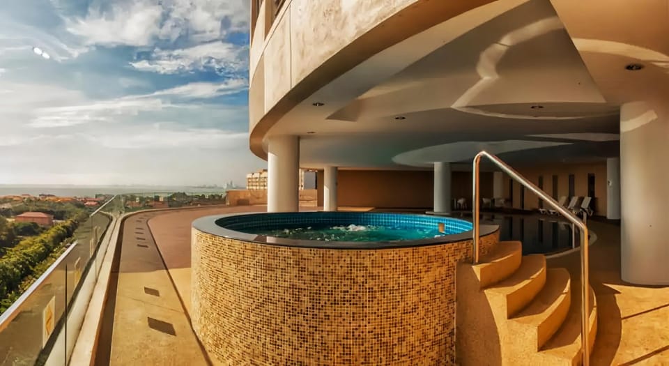 Pool view, Swimming pool, Swimming pool