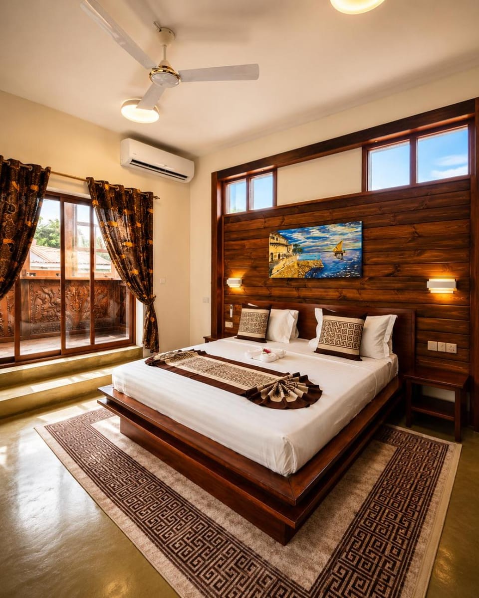 Bed, Balcony/Terrace, Seating area, Bedroom, wardrobe, air conditioner