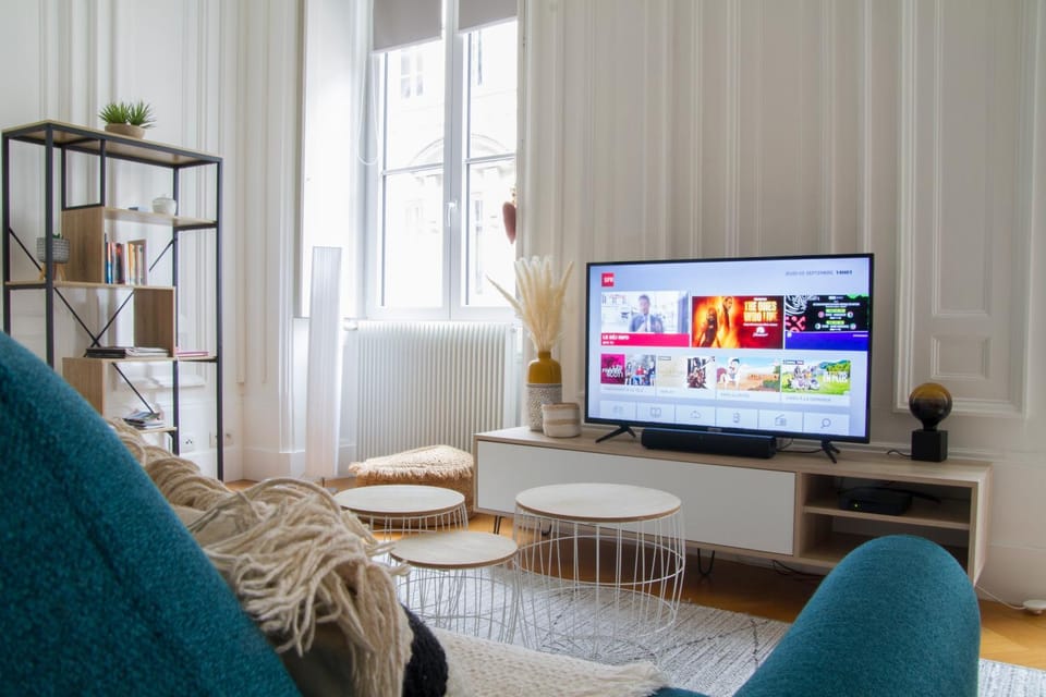 Le Central - hypercentre standing wifi tv Apartment in Besançon