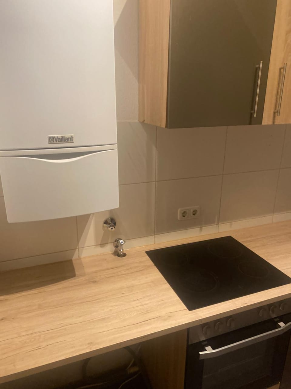 Comfort , Biebrich centre, große Küche , Waschmaschine, viel Platz , Direkte Autobahnanbindung Apartment in Wiesbaden