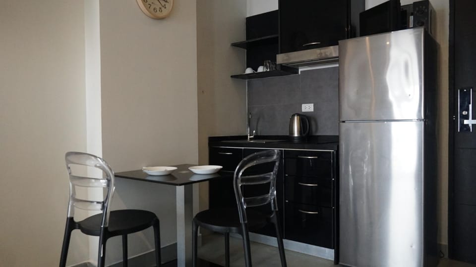 Bright & Breezy -1BR T1-211 Apartment in Chalong