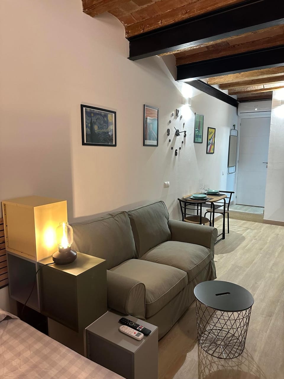 Seating area