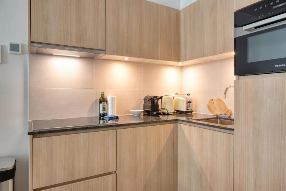 Seaside Escape Perfect for 5 in Ostend Apartment in Ostend