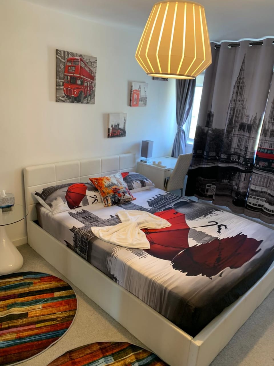 Lovely Spacious Holiday home next Hyde Park Apartment in City of Westminster