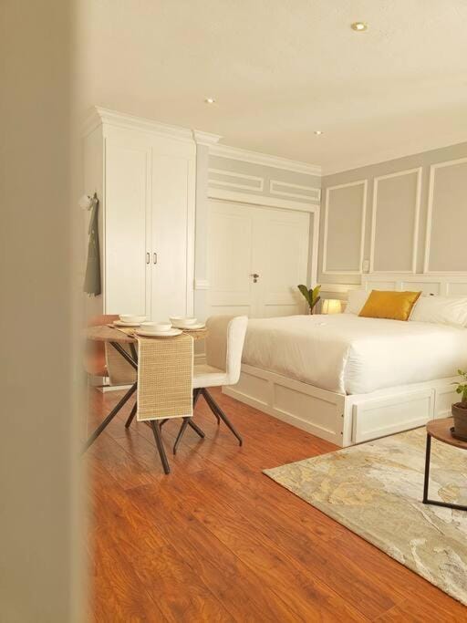 Blessed House Luxury into Nature in Sandton Apartment Home House in Sandton