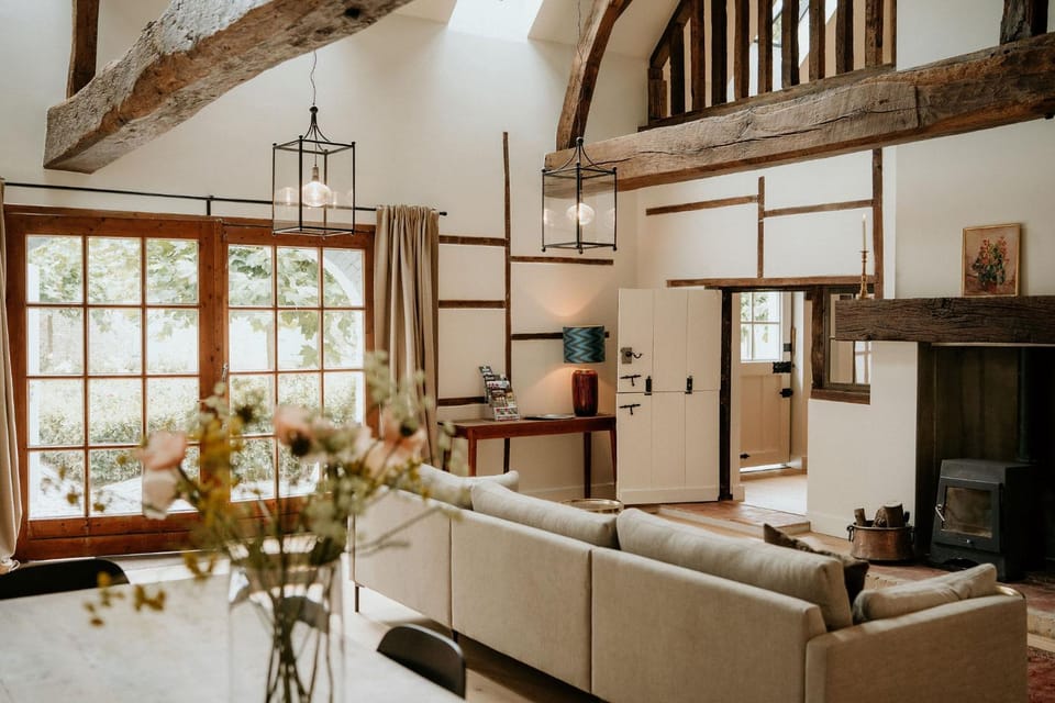 View (from property/room), Kitchen or kitchenette, Living room, Dining area