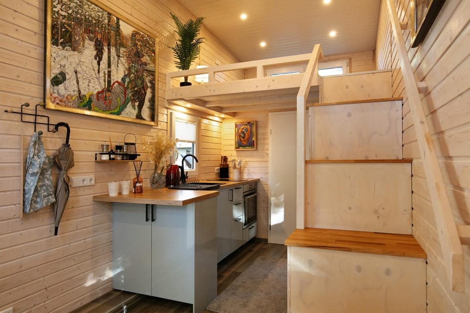 Property building, Kitchen or kitchenette, Living room