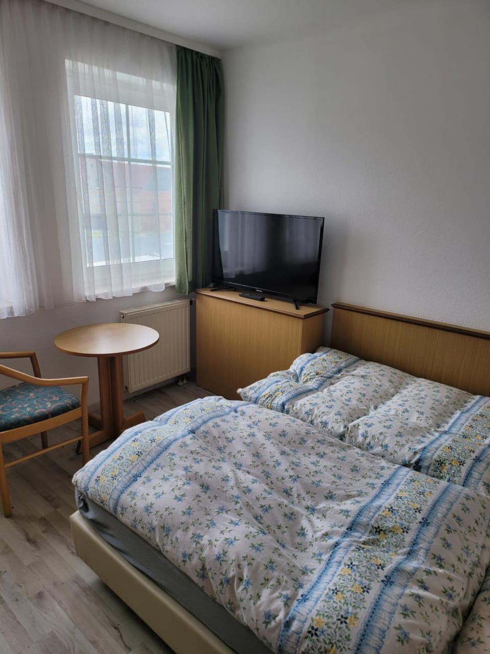 Restaurant mumbay hotel Bed and Breakfast in Saxony-Anhalt, Germany