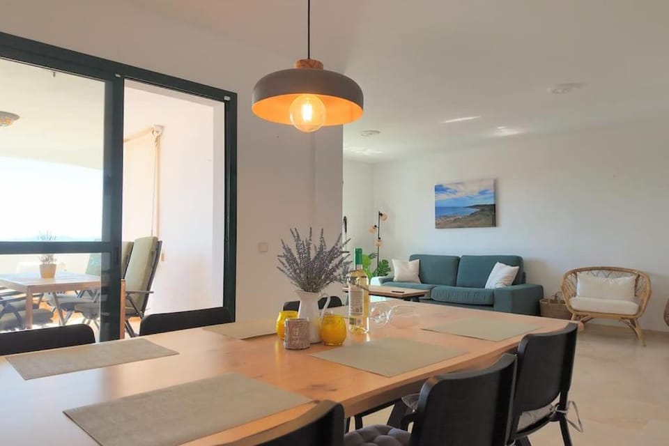 Buenavista 4 bedroom Mijas, by Casa del sol House in Valle del Guadalhorce