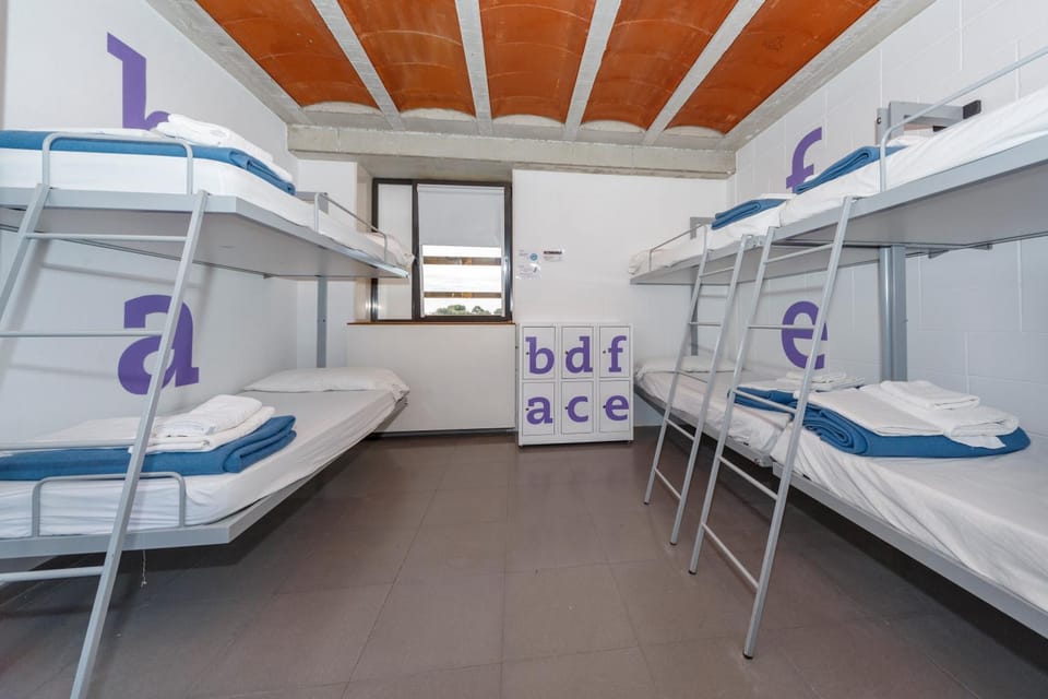 Albergue Sa Vinyeta Hostel in Balearic Islands