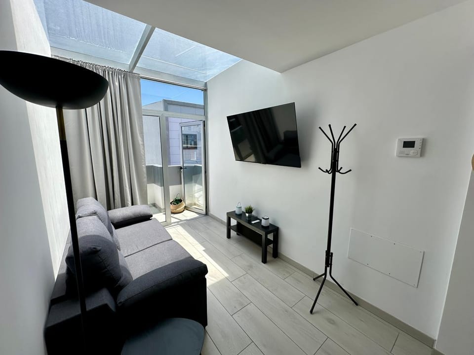 Escondite Sereno - 50m Las Canteras Beach Apartment in Las Palmas de Gran Canaria