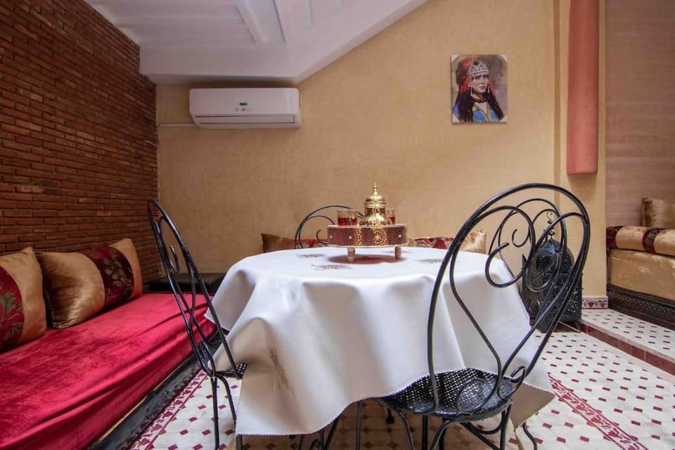 Al Qaria Assiyahia Riad Fadil 44 House in Marrakesh