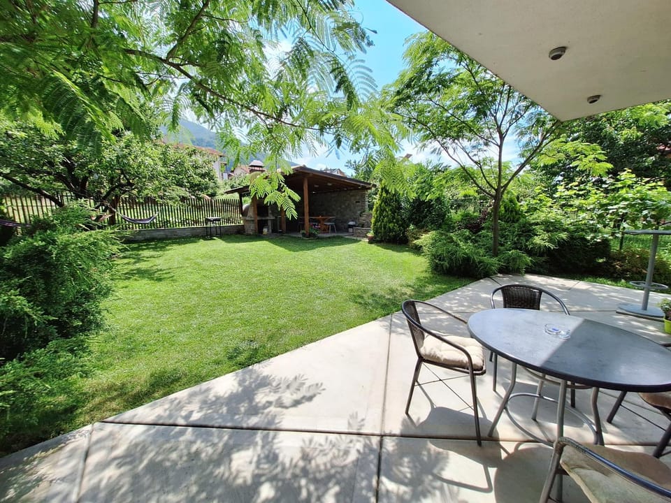 Guest House Vessyta Bed and Breakfast in North Macedonia