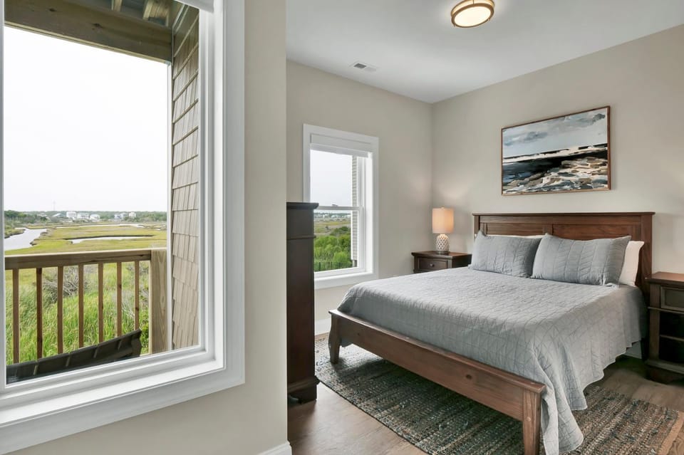 The Blue Pearl by Sea Scape Properties House in Wrightsville Beach