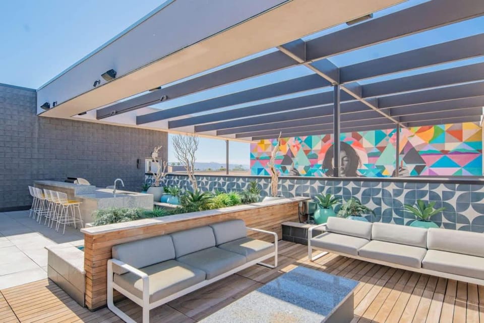 Stylish 1BD - Pool, Gym, Parking, W-D - Sleeps 4 Apartment in Tempe
