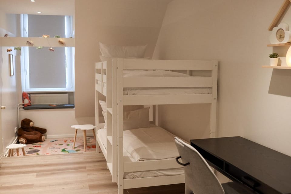 Bed, Photo of the whole room, Bedroom, bunk bed