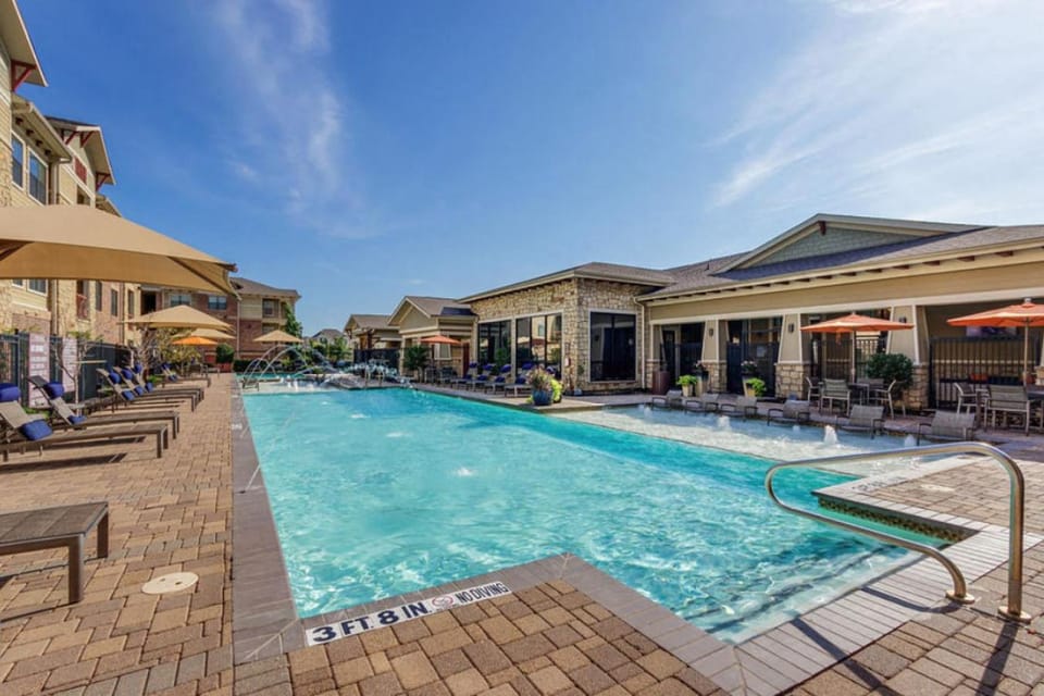 Landing at The Avenues at Carrollton - 2 Bedrooms in Northeast Carrollton Apartment in Carrollton