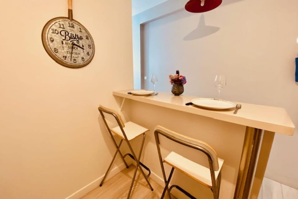 Bright duplex 50m from the port of La Rochelle Apartment in La Rochelle