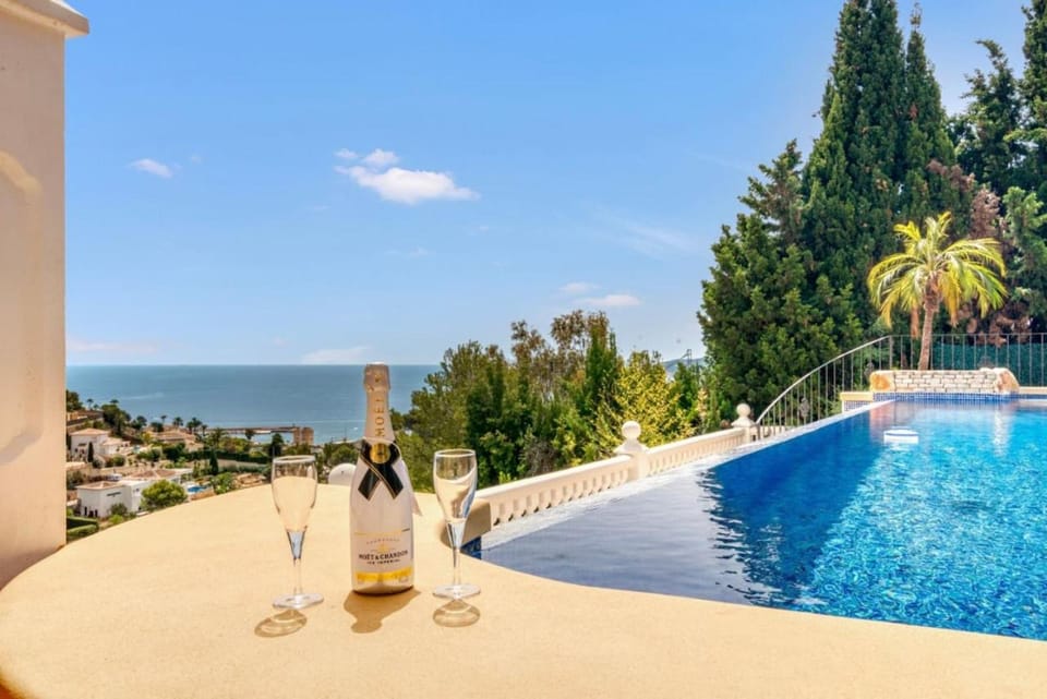 Exclusive Villa With Panoramic Sea Views House in Xàbia