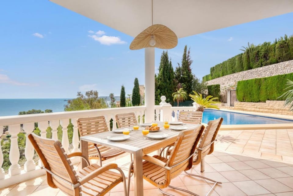 Exclusive Villa With Panoramic Sea Views House in Xàbia