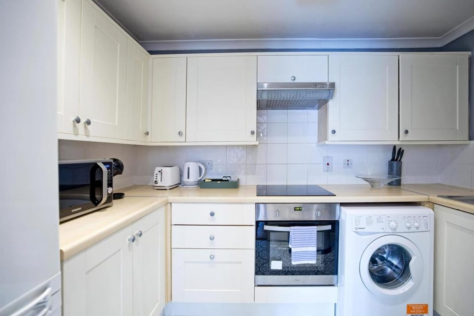 Imperial Canary Wharf Apartments Apartment in London