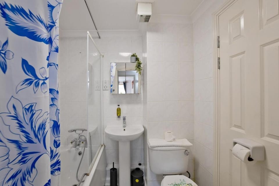 Imperial Canary Wharf Apartments Apartment in London