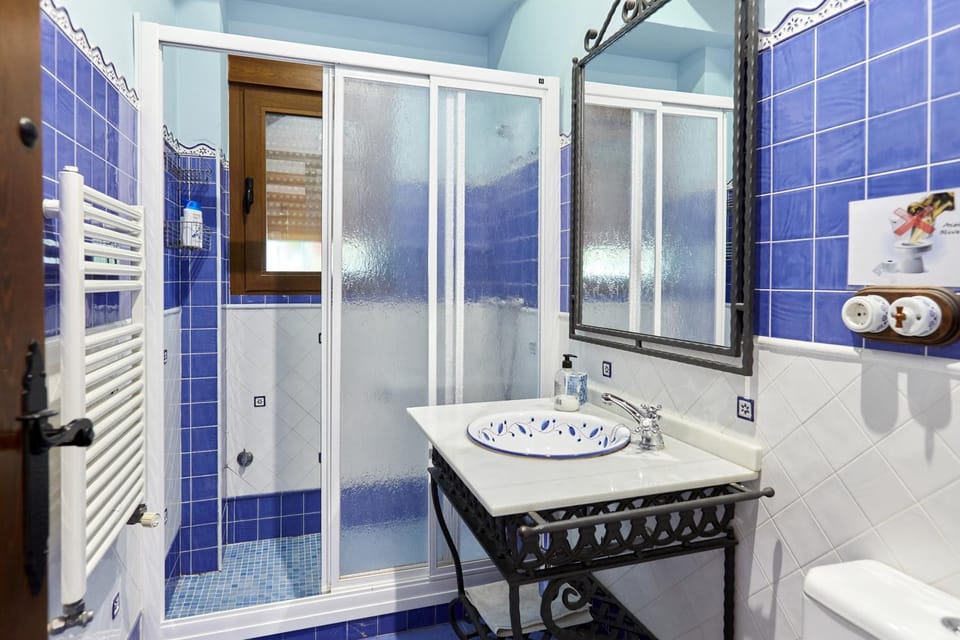 Bathroom, Living room
