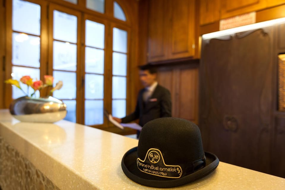 People, Lobby or reception