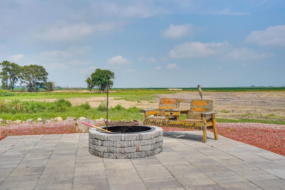 South Dakota Nature Getaway w/ Hot Tub House in South Dakota