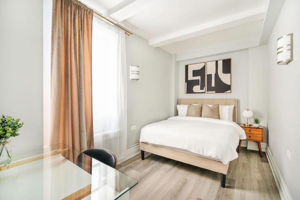 73-308 New 1BR 1Bth UWS Doorman Gym Apartment in Upper West Side