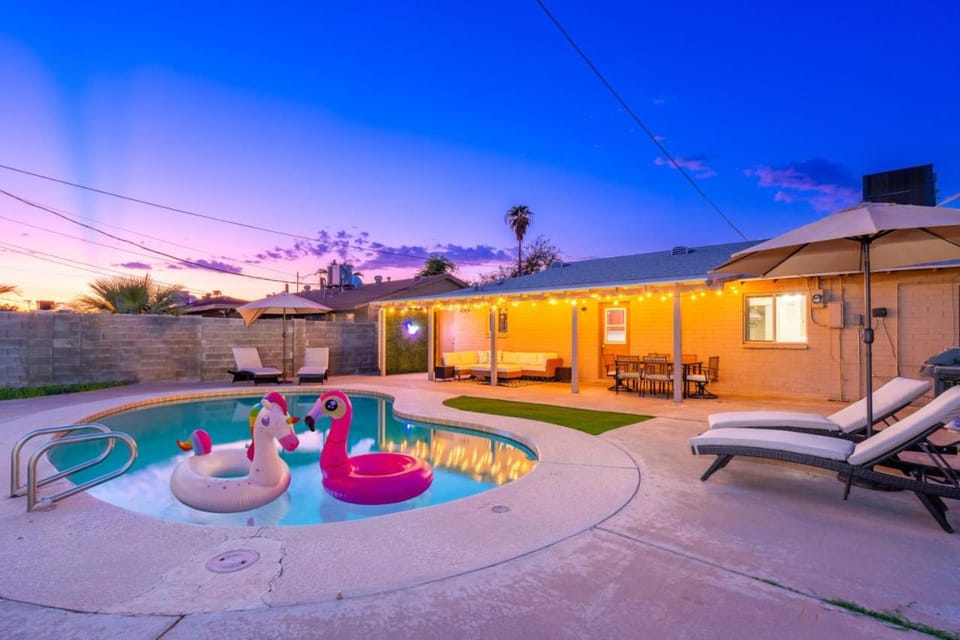 Scottsdale Gem! Pool, Patio, & Prime Location! House in Scottsdale