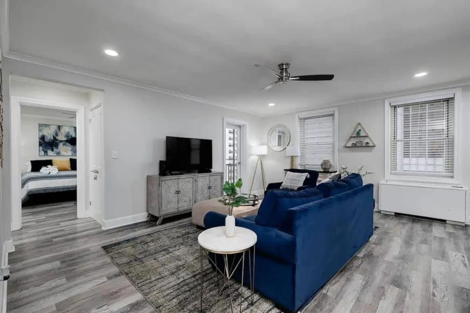 1BR Apt,Centrally located, City View House in Atlanta