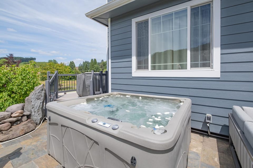 Hot Tub