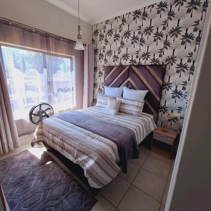 Elegant Lifestyle Estate Getaway Apartment in Gauteng