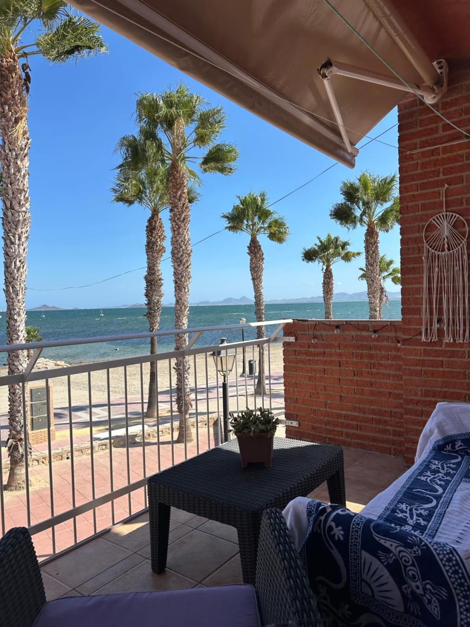 Day, Natural landscape, Balcony/Terrace, Beach, Sea view