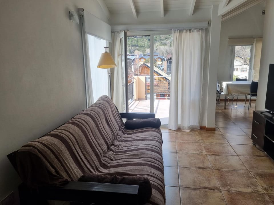 AMPLIO DEPARTAMENTO CENTRICo Apartment in San Martín de los Andes