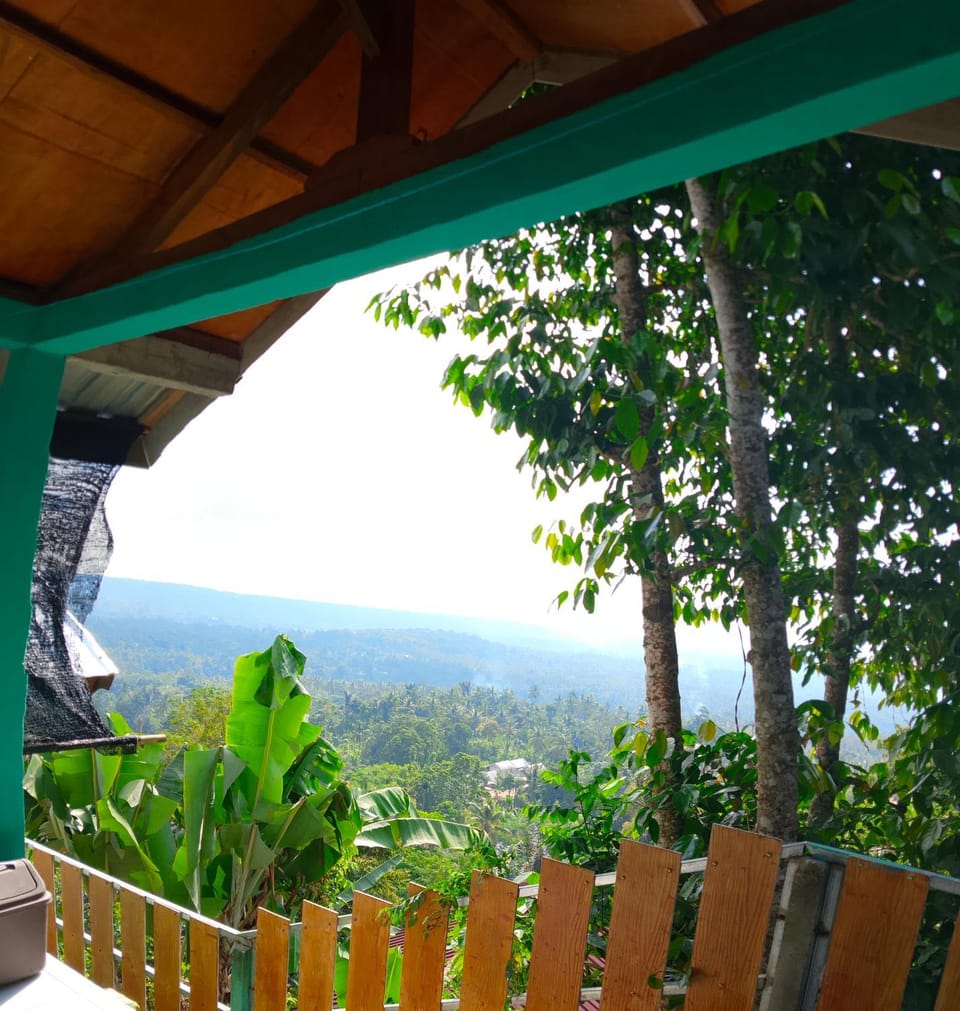 Senaru sunset house Vacation rental in West Nusa Tenggara, Indonesia