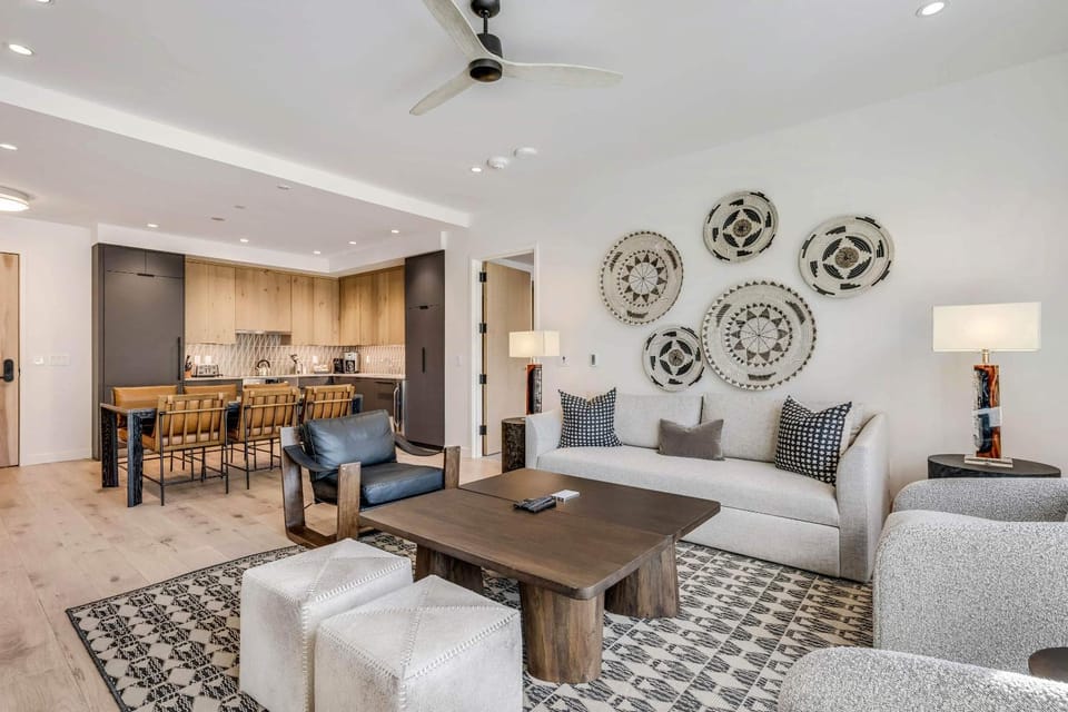 Electric Pass Lodge 203 by Snowmass Mountain Lodging Apartment in Snowmass Village