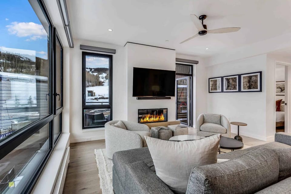Electric Pass Lodge 408 by Snowmass Mountain Lodging Apartment in Snowmass Village