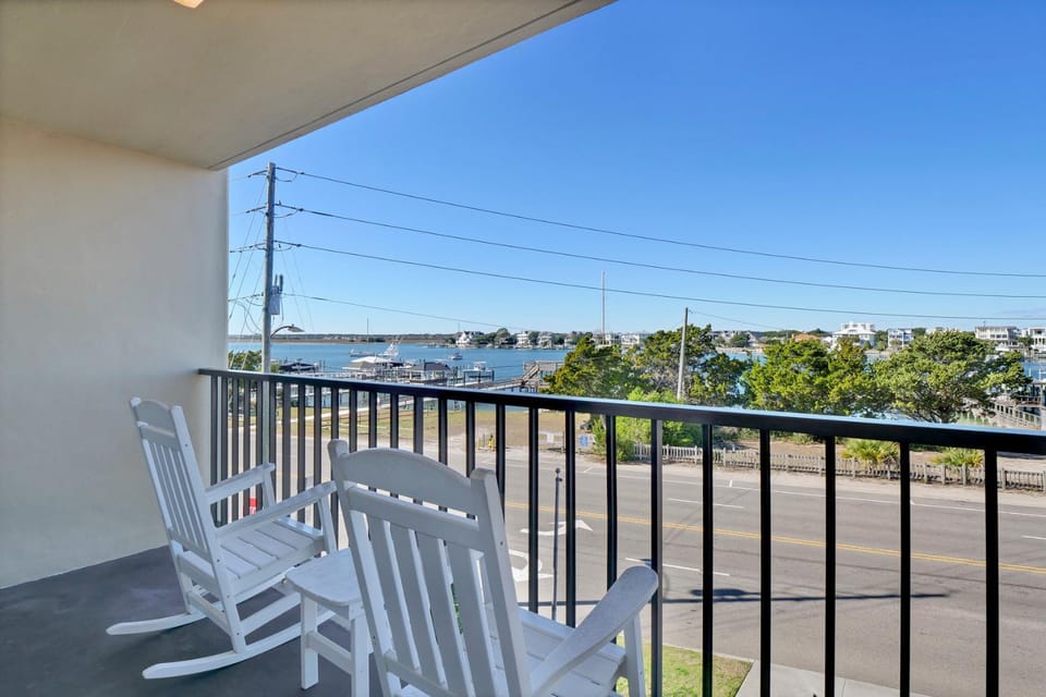 Summer Sands - 202 by Sea Scape Properties House in Wrightsville Beach