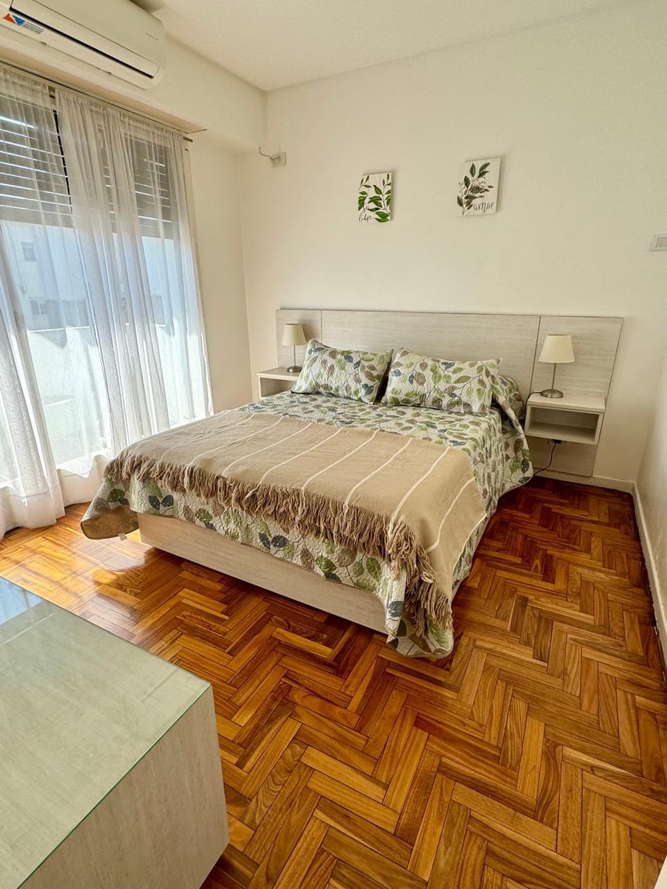 Bed, Photo of the whole room, Bedroom, air conditioner