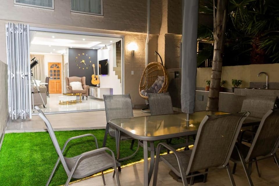 Hatfield on Park B Apartment in Pretoria