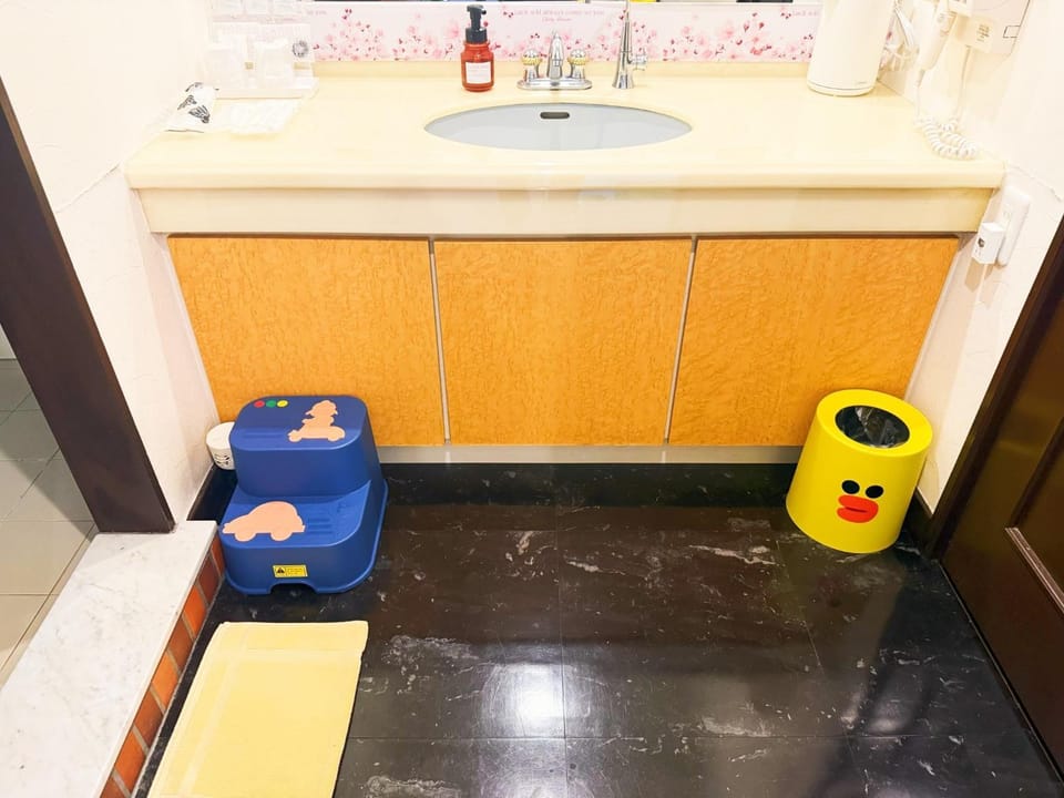 Ikaho Kids Paradise Hotel - Vacation STAY 07086v Hotel in Japan