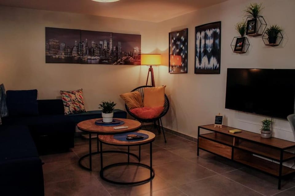 TV and multimedia, Seating area