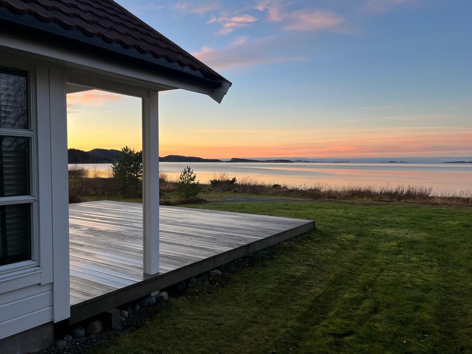 Property building, Day, View (from property/room), Sea view, Sunset