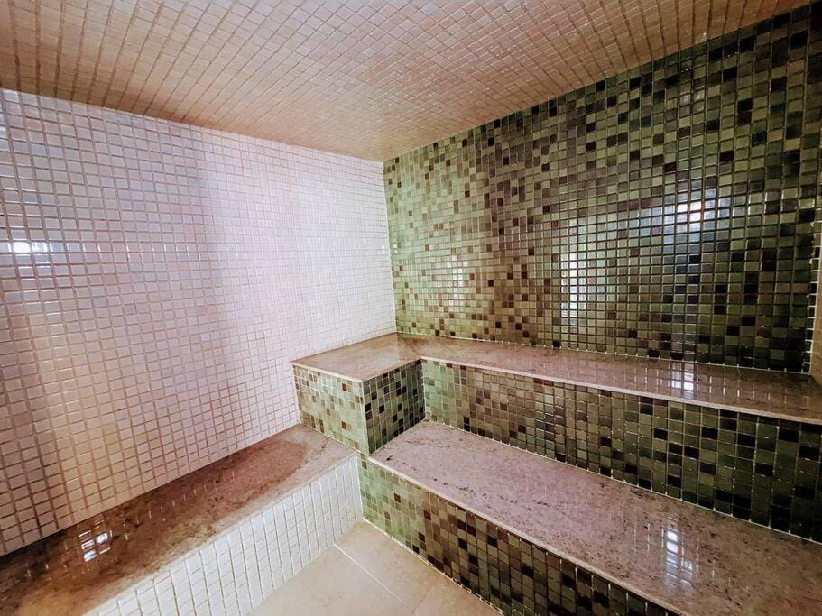 Flat com ótima estrutura próximo parque olímpico e praias Apartment in Rio de Janeiro