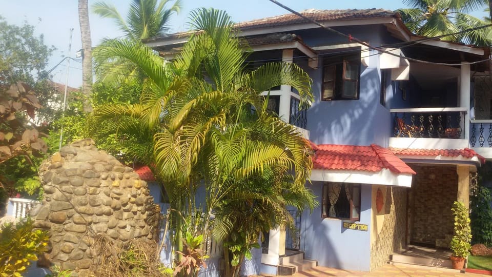 Property building, Day